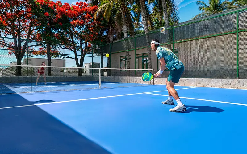 Quadra de pickleball no clube do Villa Flamboyant