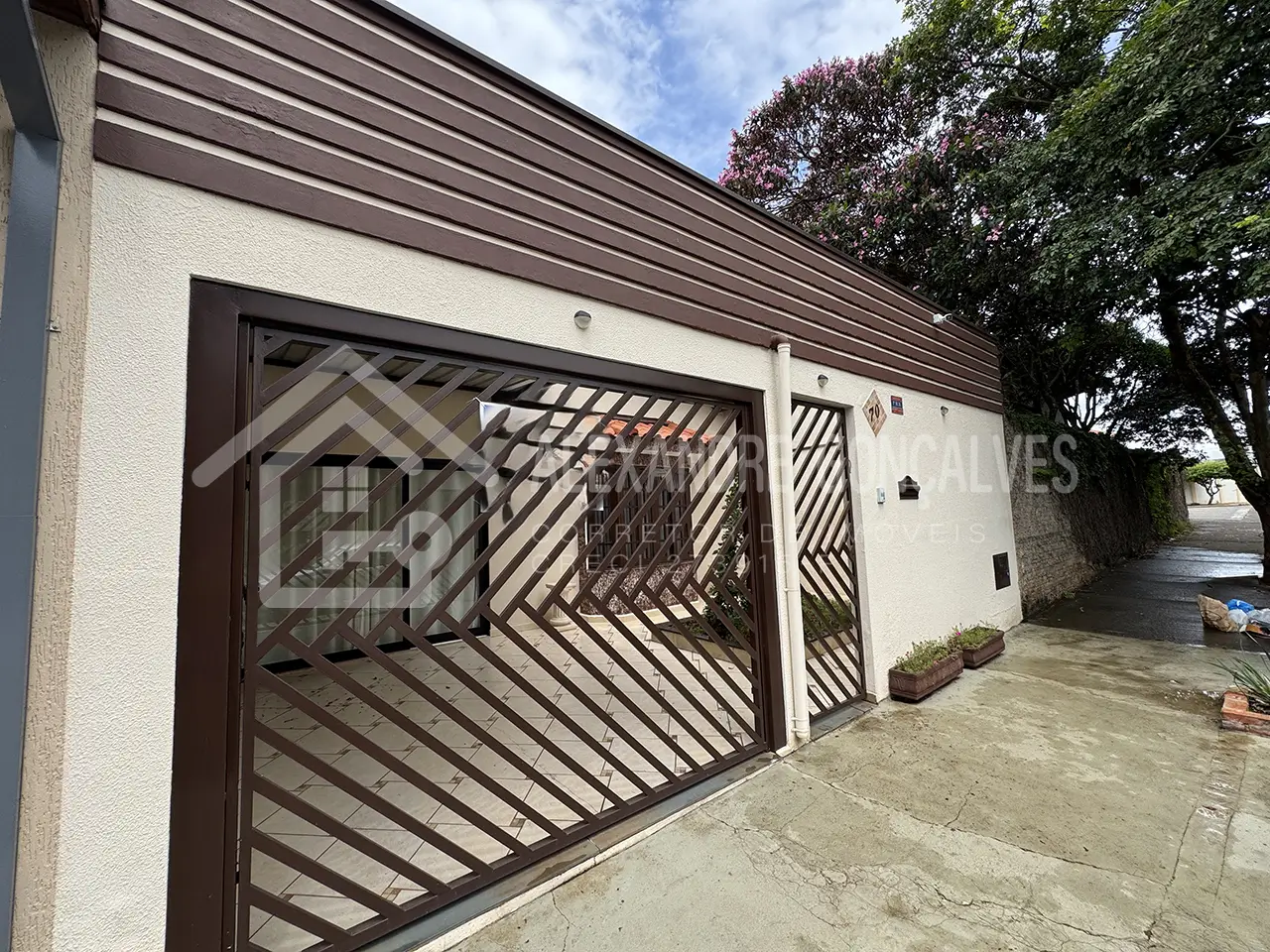 Casa em Tatuí Completa com Móveis Planejados e Localização Estratégica