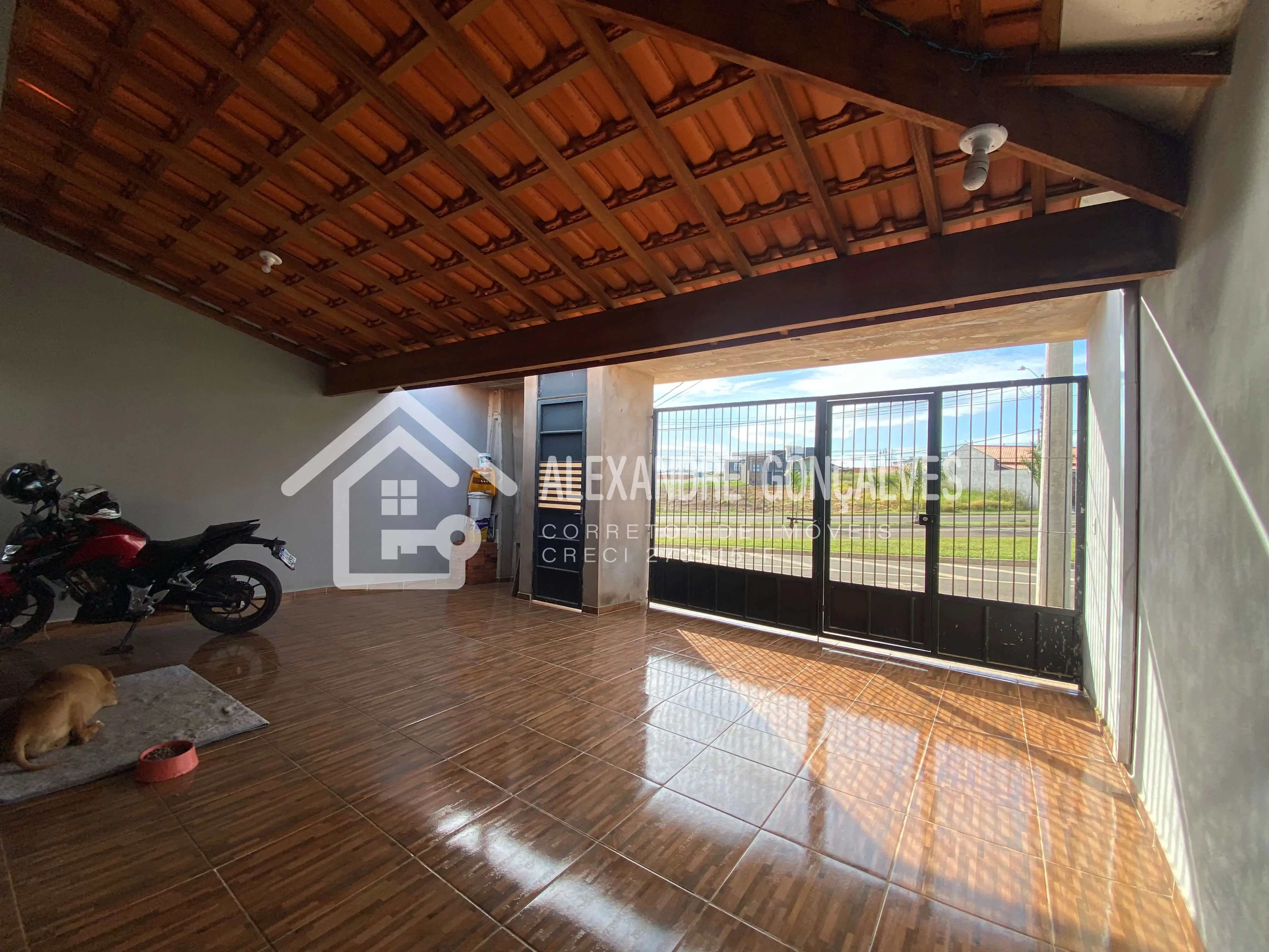 Casa à venda em Cesário Lange – Jardim Paulista I – 2 dormitórios com área gourmet